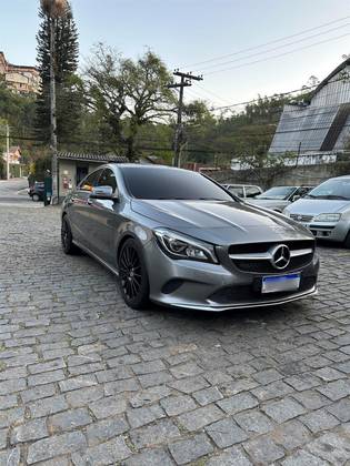 MERCEDES-BENZ CLA 180 1.6 CGI GASOLINA 7G-DCT MERCEDES-BENZ CLA 180 1.6 CGI GASOLINA 7G-DCT